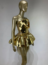 Load image into Gallery viewer, JUDITH MASON Two Piece Metallic Set
